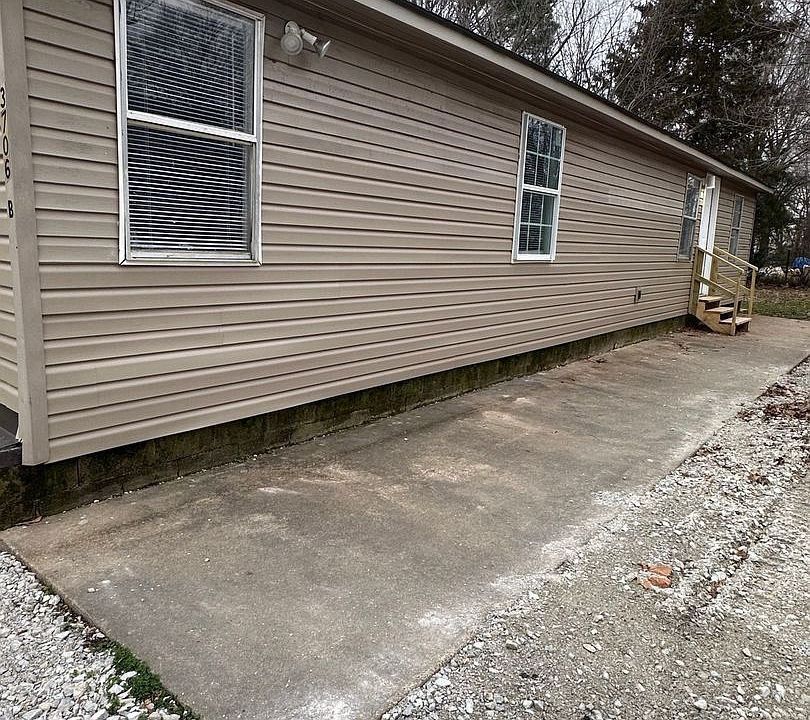 1st image of 3706 Griffin St APT B