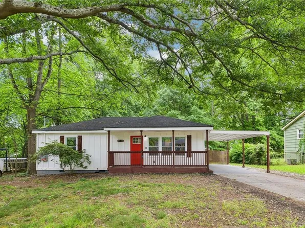 5751 Lisa Ln, Austell, GA 30168