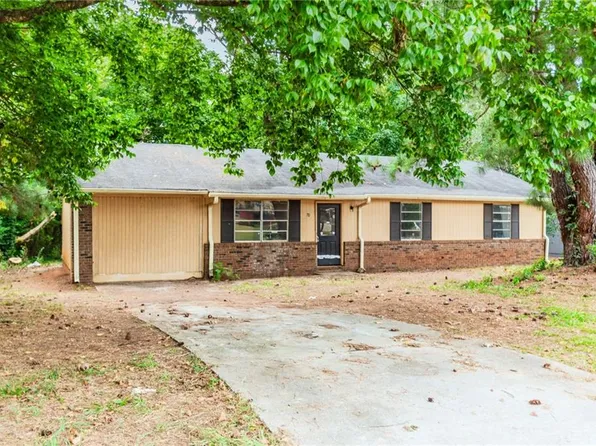 70 Andover Dr, Jonesboro, GA 30238