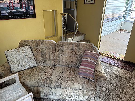 2nd image of 270 N Clark Rd #279