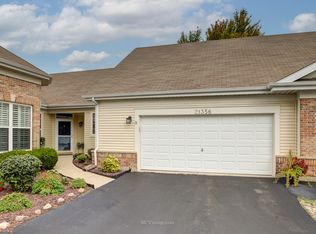 21356 Mays Lake Dr, Crest Hill, IL 60403