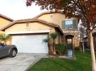 2217 Glimmer Way, Perris, CA 92571