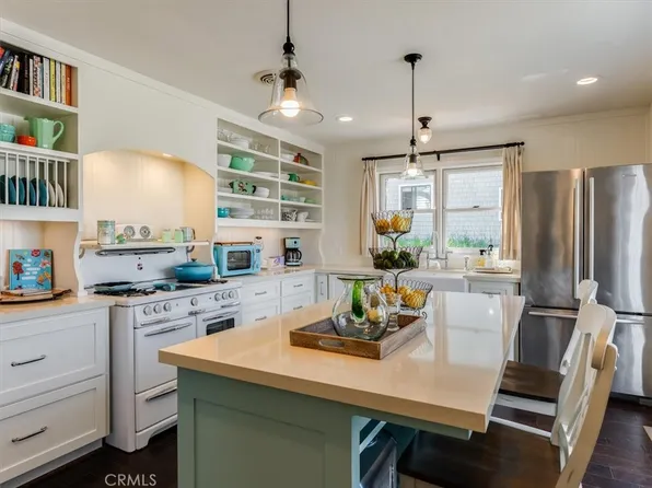 495 Bristol St, Cambria, CA 93428