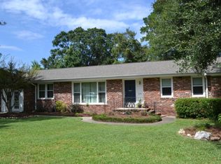 6028 Meadowcliff Ave, Hanahan, SC 29410