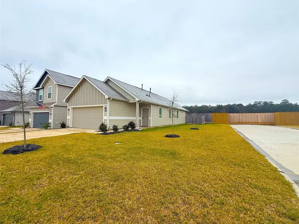 14071 Chinook Dr, Conroe, TX 77384