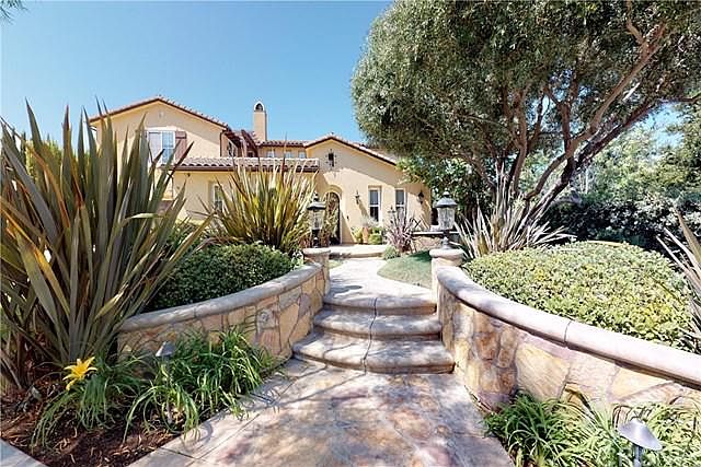 1st image of 25753 Laurel Oak Ct