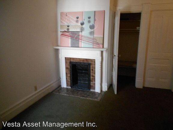 2nd image of 2141 Pacific Ave #6