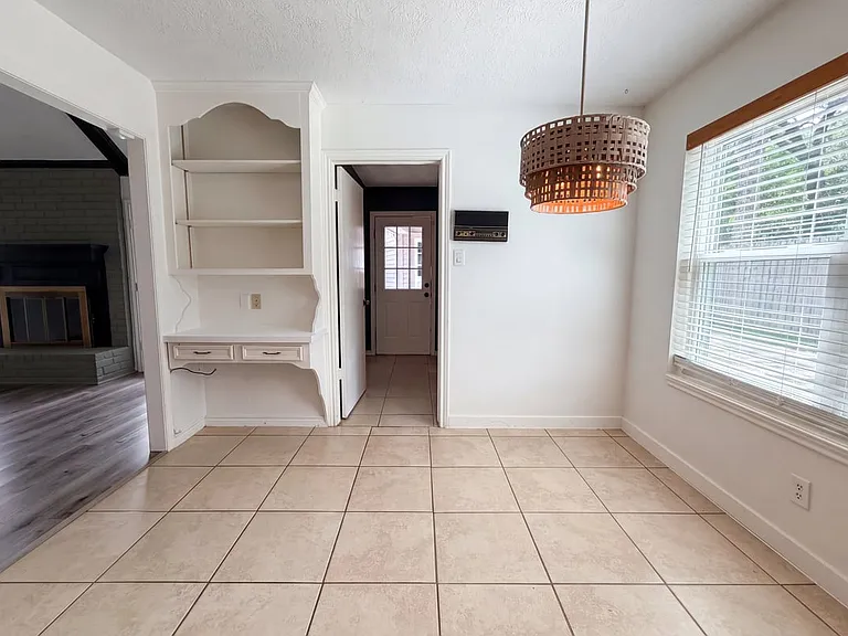 7802 Bideford Ln — Photo 9