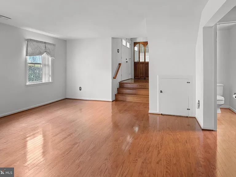 2798 Alton Hotel Ct — Photo 8