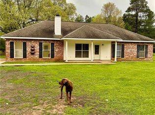 189 Jay Luneau Rd, Center Point, LA 71323