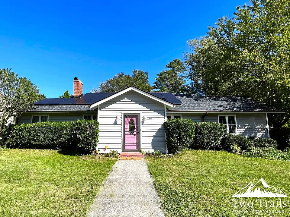 1614 Ridgewood Blvd
