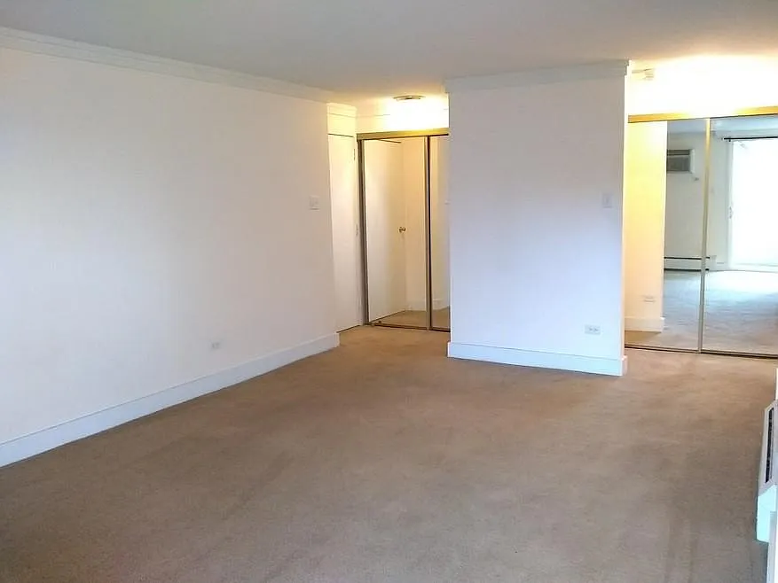 Living space and closets - 1035 Colorado Blvd #406