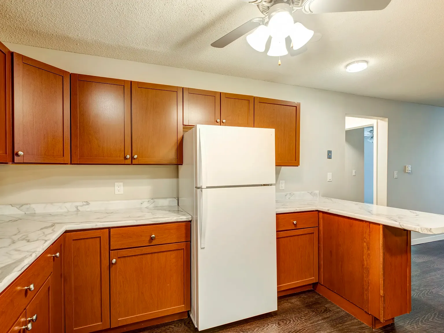 Edgerton Highlands Apartments — Photo 3