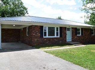 704 Riverside Dr, Glasgow, KY 42141