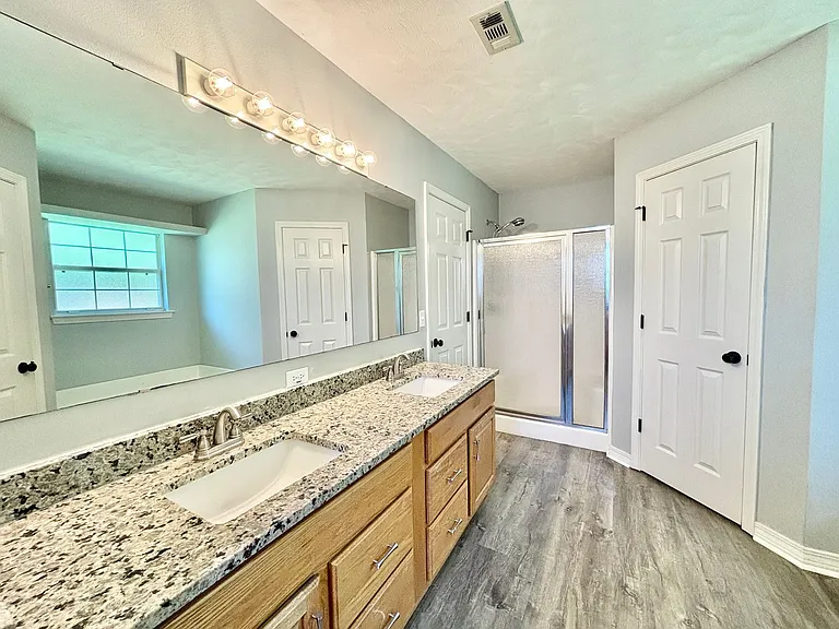 4734 Autumndale Dr — Photo 10