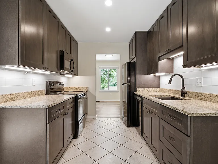 8487 Inspiration Ave — Photo 12