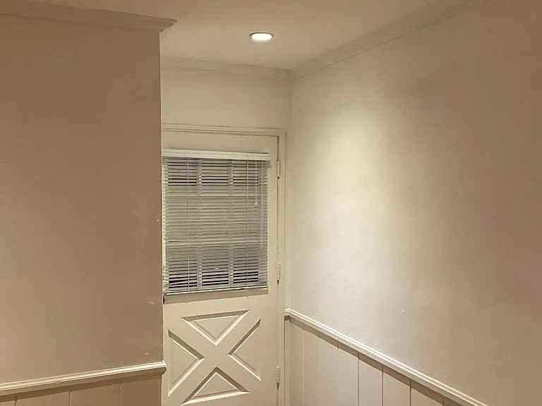 11960 Moorpark St #2 — Photo 8