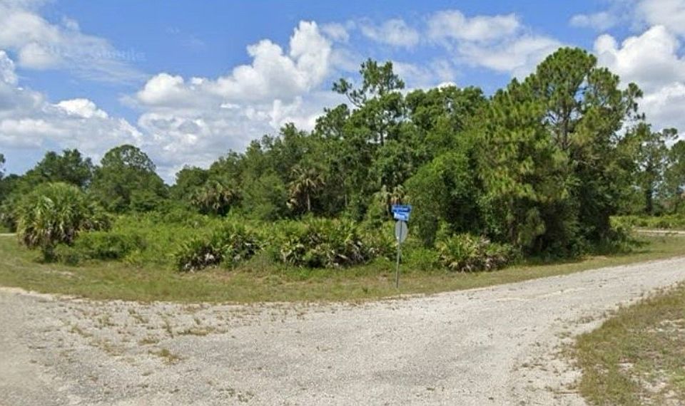 2nd image of 660 Whitmore Loop