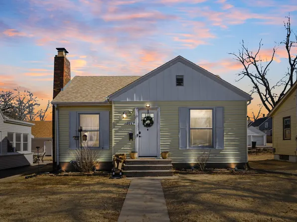 2007 Warren St, Davenport, IA 52804