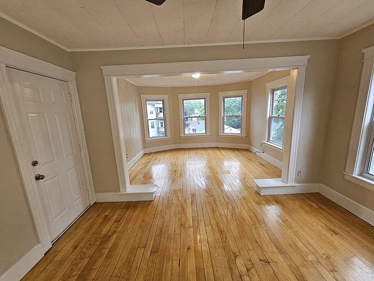 120 Pilgrim Ave #2 — Photo 7