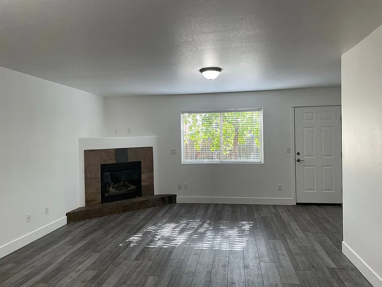2486 SW Timber View Ct — Photo 8
