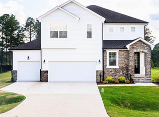 504 Barbour Farm Ln, Four Oaks, NC 27524