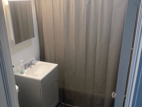 4th image of 4918 Orion Ave #4920
