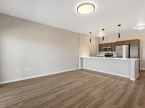 3rd image of 4908 5th St #108