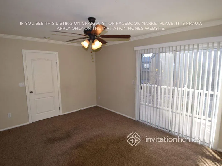 10437 Amber Night St — Photo 11