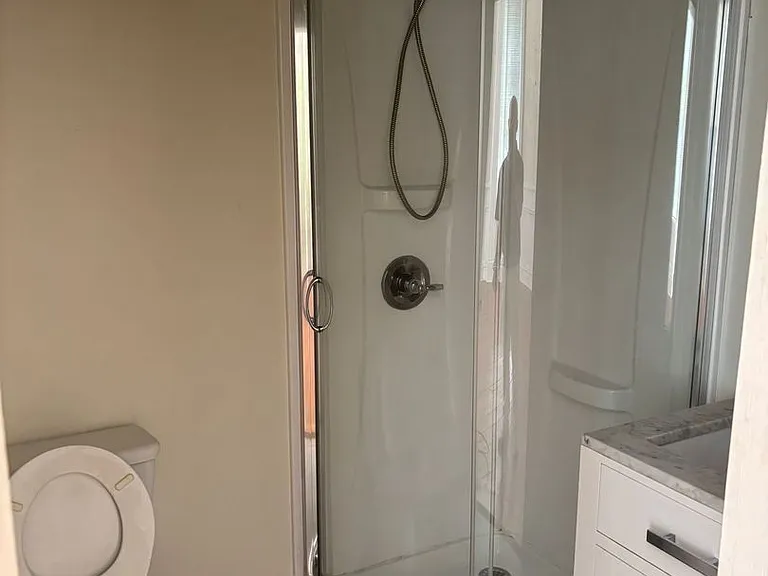 2250 Kingsley Ct #3 — Photo 2