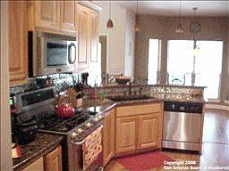 5th image of 272 Rosewood Dr