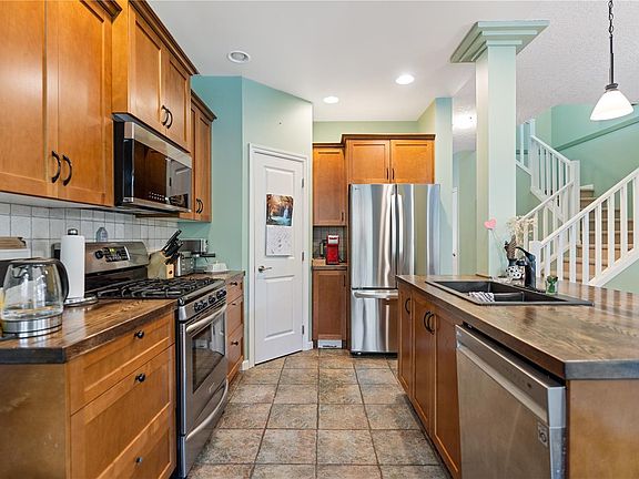 5th image of 6442 Birchview Way