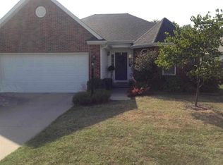 1529 S White Pine St, Terre Haute, IN 47803