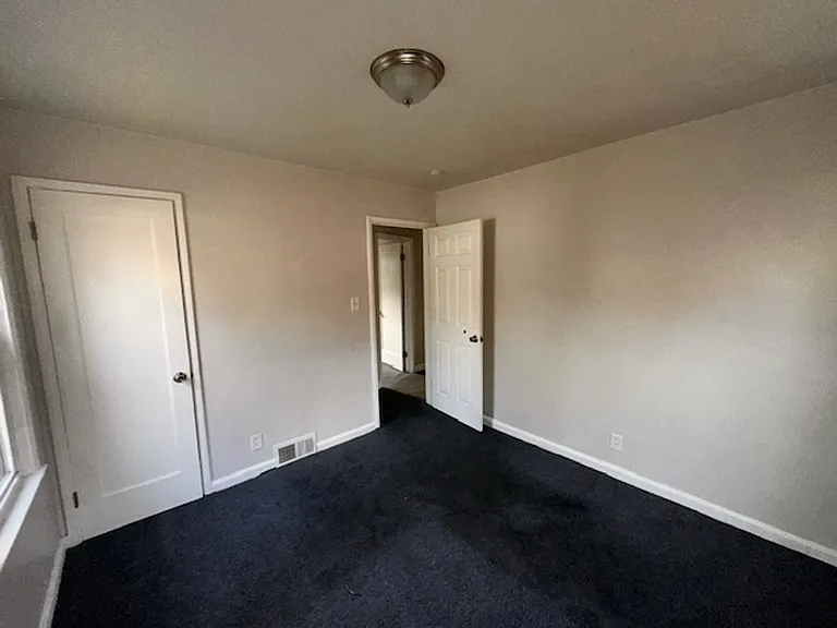 10870 Marne St — Photo 14