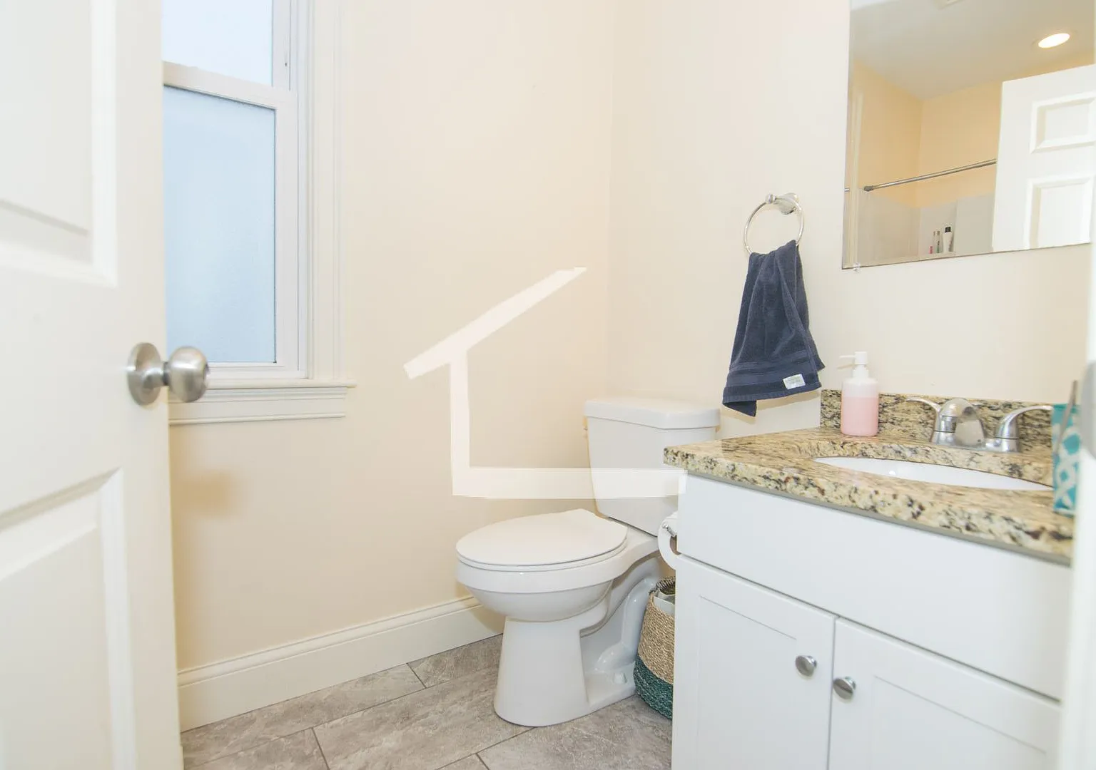 Nice 4 bed near BU — Photo 1