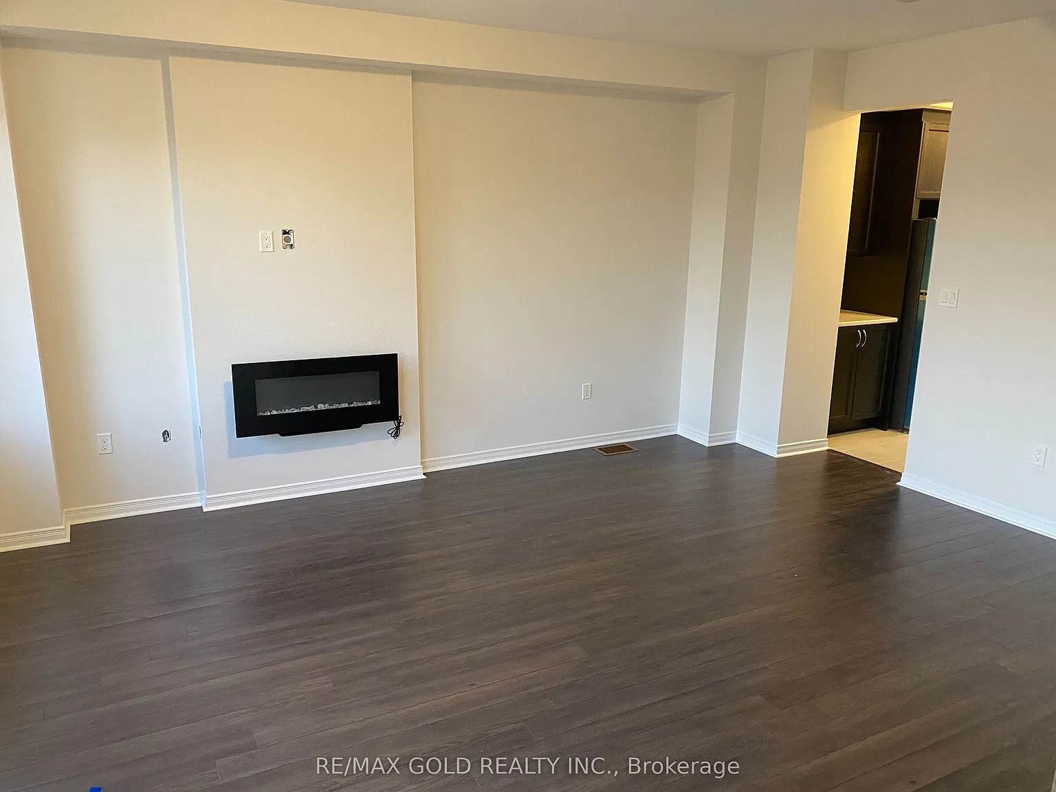 3 bed, $2,750 — Photo 3