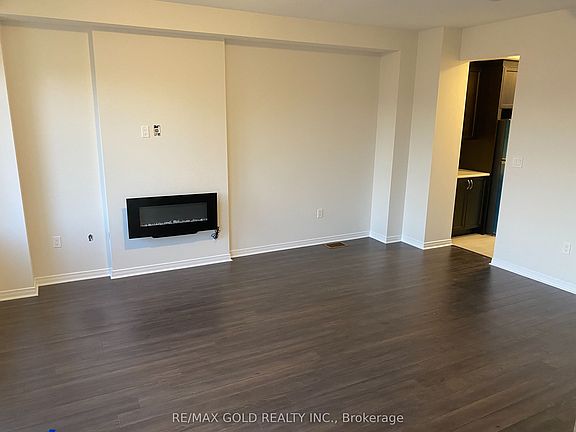 3rd image of 829 Atwater Path
