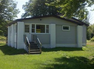 3613 Krafft Rd, Fort Gratiot, MI 48059