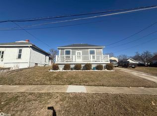 307 E Orchard St, Centerville, IA 52544