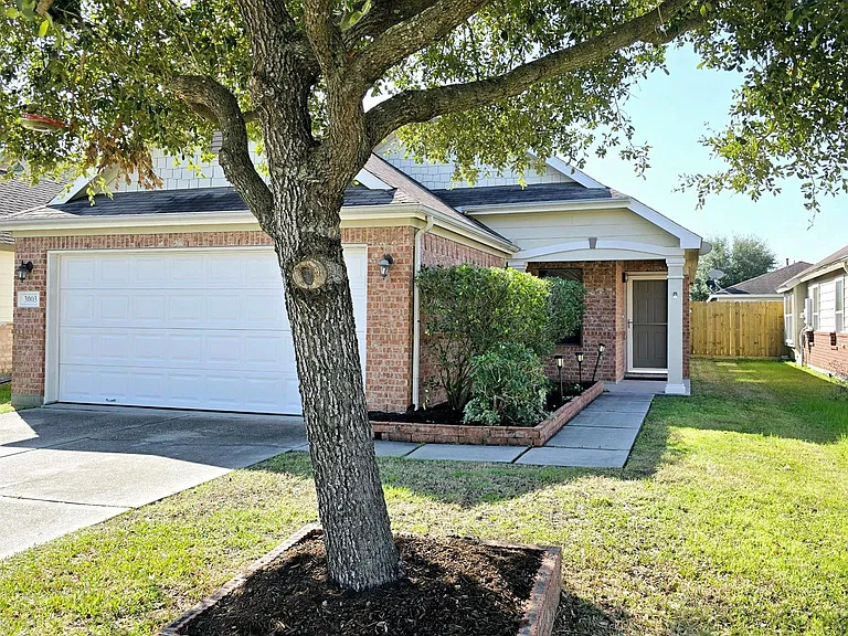 3003 Peachstone Pl — Photo 1