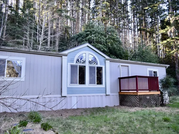 31835 Rumley Hill Rd, Gold Beach, OR 97444