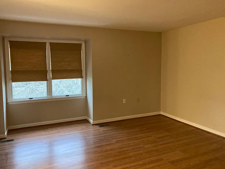 7991 Schooner Ct — Photo 11