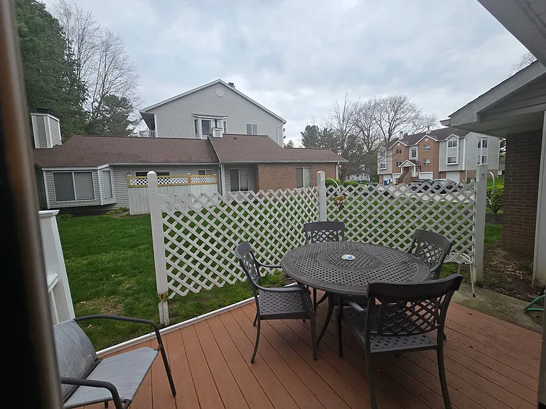 355 Village Pointe Dr #F — Photo 13