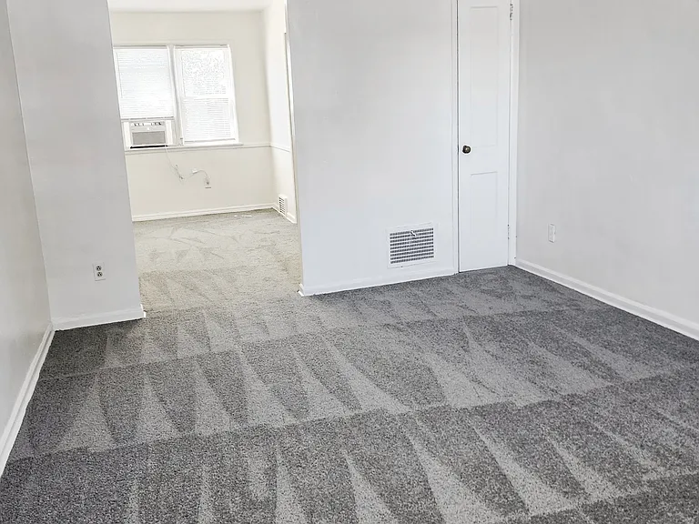2601 N Heald St — Photo 12