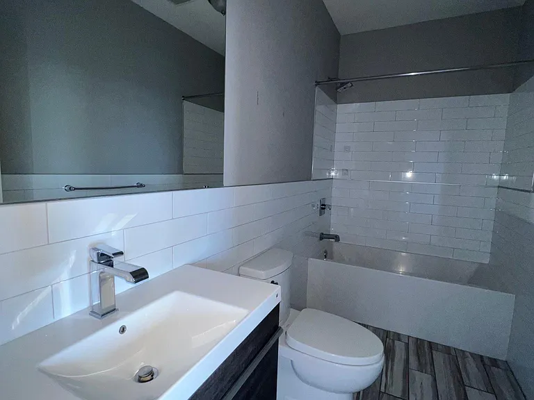 1507 S 17th St #321 — Photo 9