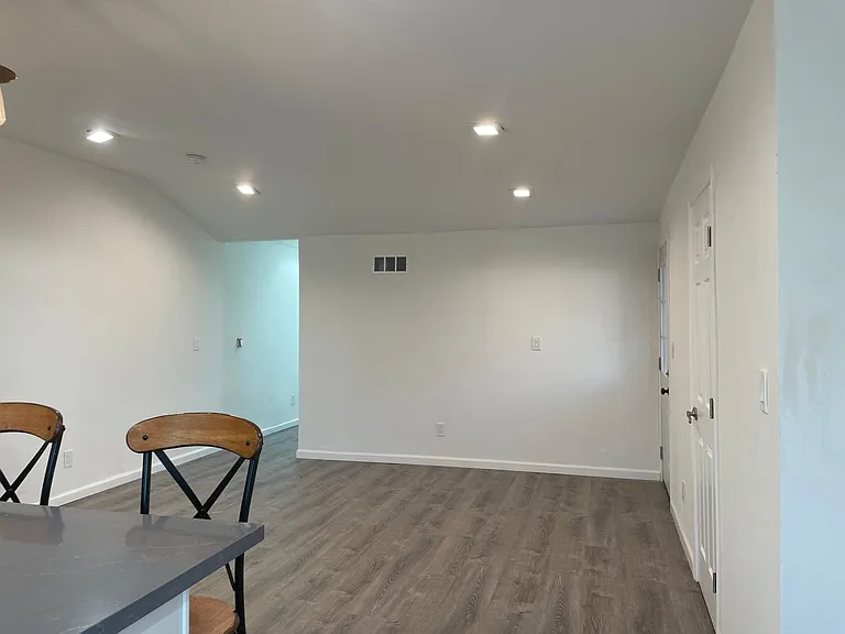 1475 Dentwood Dr #2 — Photo 8