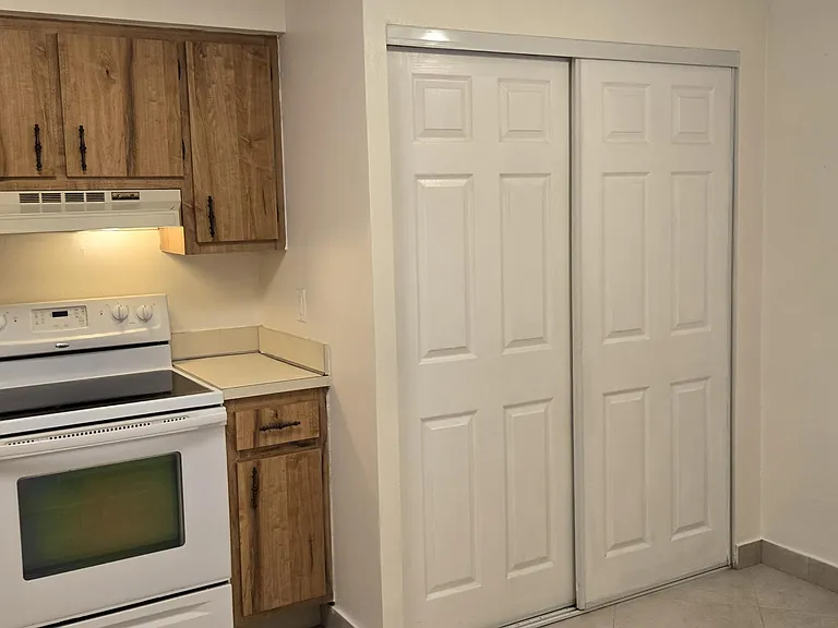 7300 Lake Circle Dr #107 — Photo 7