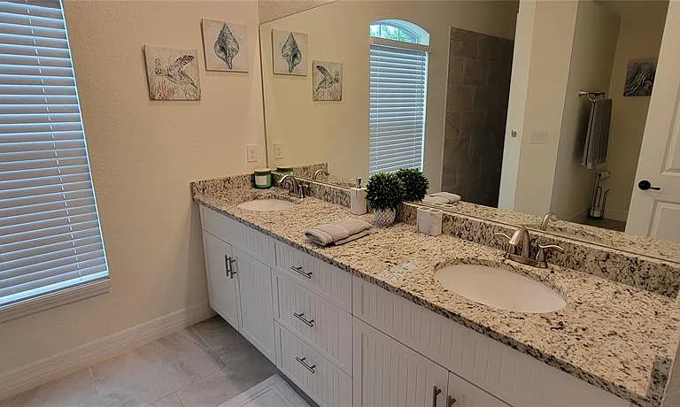 13376 Yager Ln — Photo 12