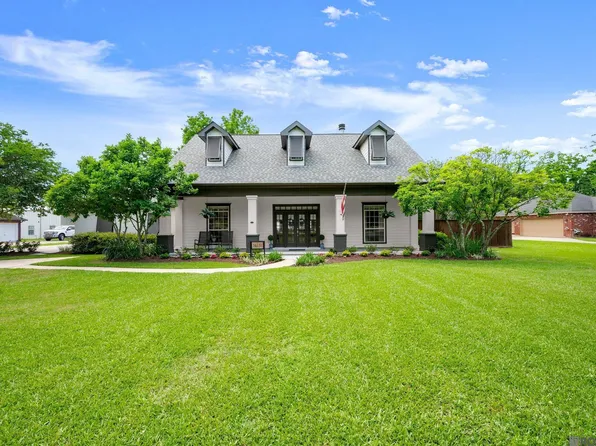 16111 Acadia Dr, Prairieville, LA 70769