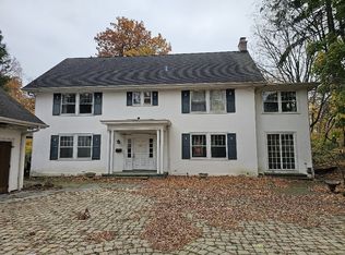 360 Hazel Ave, Highland Park, IL 60035